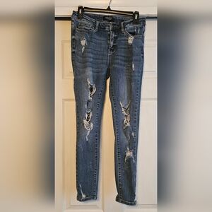 Judy Blue Distressed Denim Skinny Jeans